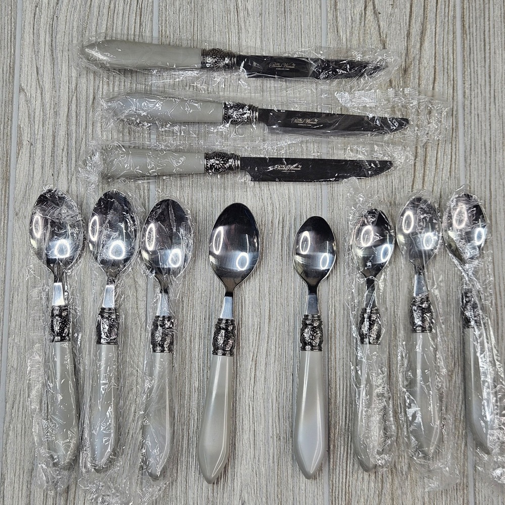 Pioneer Woman Cowgirl Lace 11pc Flatware NEW Linen Gray Stainless Knives‎ Spoons